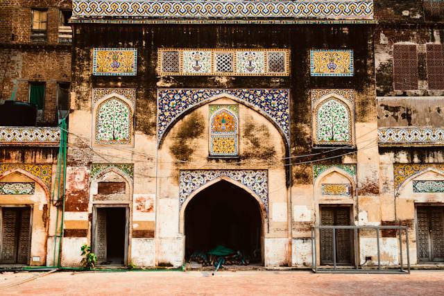 Pakistanul în culise: Descoperiri din subcontinent