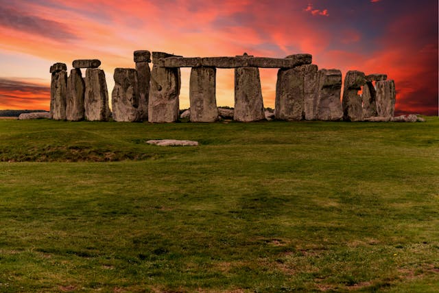 Pietre de istorie: Monumente emblematice distruse