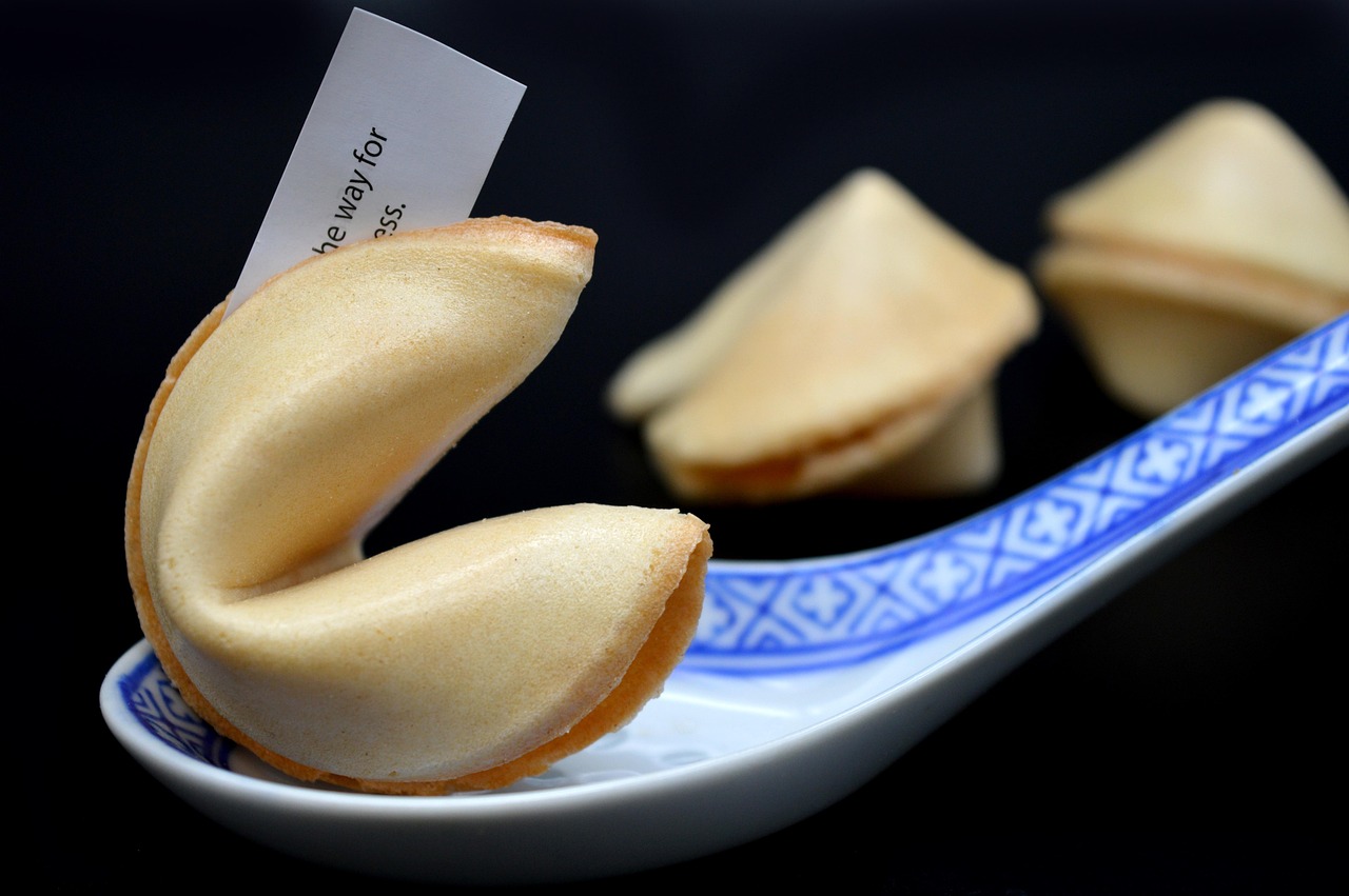 Cum se compun mesaje frumoase fără formule încărcate